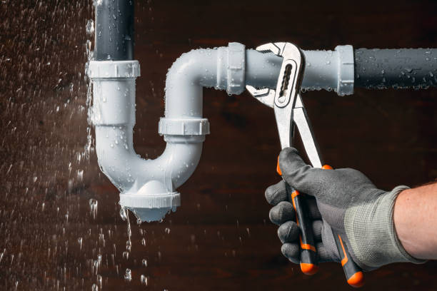 Professional Gas Line Repair technician working in Elizabeth, CO